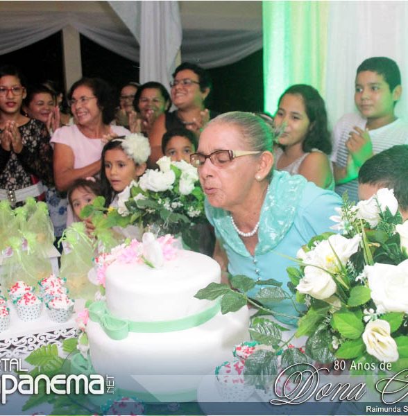Niver de 80 Anos de Dona Mocinha (Raimunda Silva)