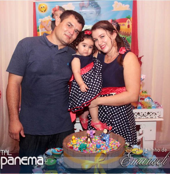 Aniversário de 1 Ano de Emanueli Teixeira