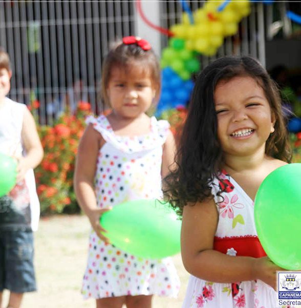 Após rigorosa reforma, creche em tempo integral realiza aula inaugural, em Capanema.