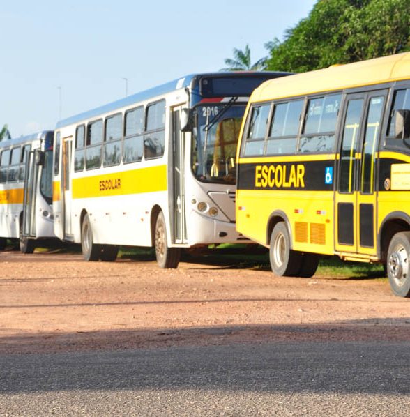 Transporte Escolar de Capanema é referência de qualidade na região.