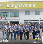 Colégio RAYOMAK realiza desfile cá­vico em alusão ao 7 de Setembro