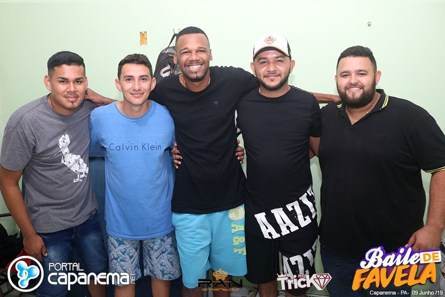 Baile de Favela no Midas Night Club em Capanema
