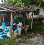 Resá­duos de testes da Covid-19 são descartados de forma irregular em Augusto Corrêa.