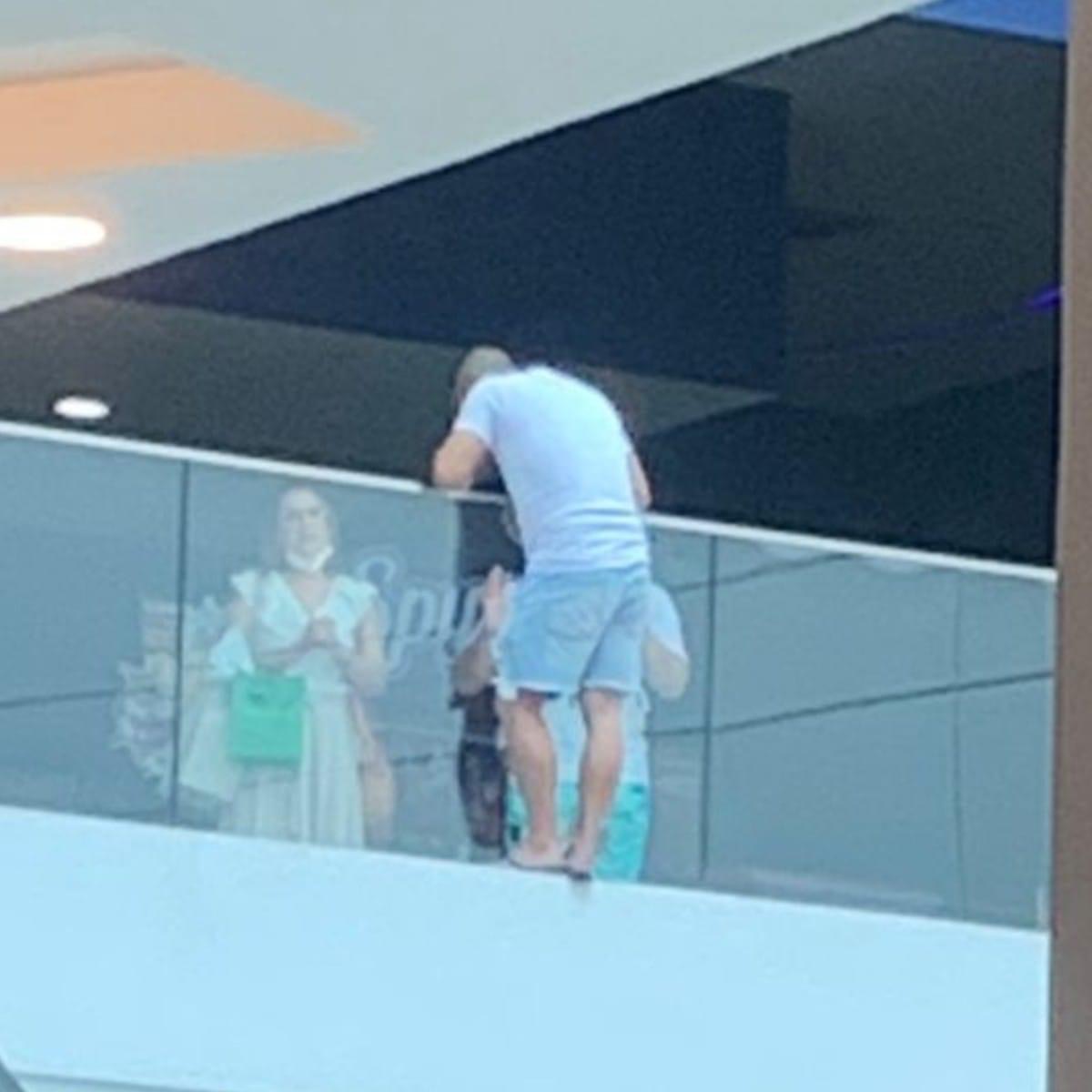 Suicá­dios no shopping Boulevard em Belém