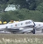 Avião de pequeno porte sofre acidente no aeroporto de Belém.