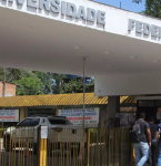 UFPA oferta vagas em processo seletivo para professor com salários de até 20 mil;
