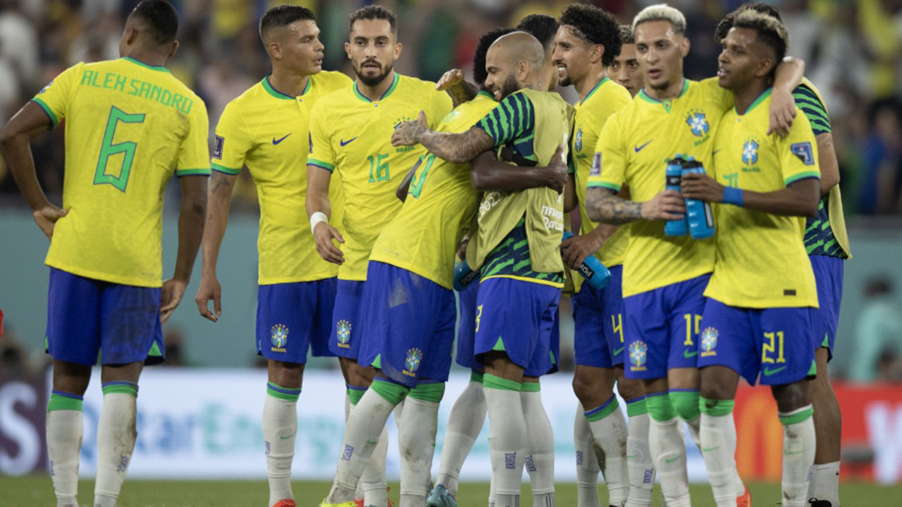 É hoje! Brasil encara Camarões pela liderança do Grupo G