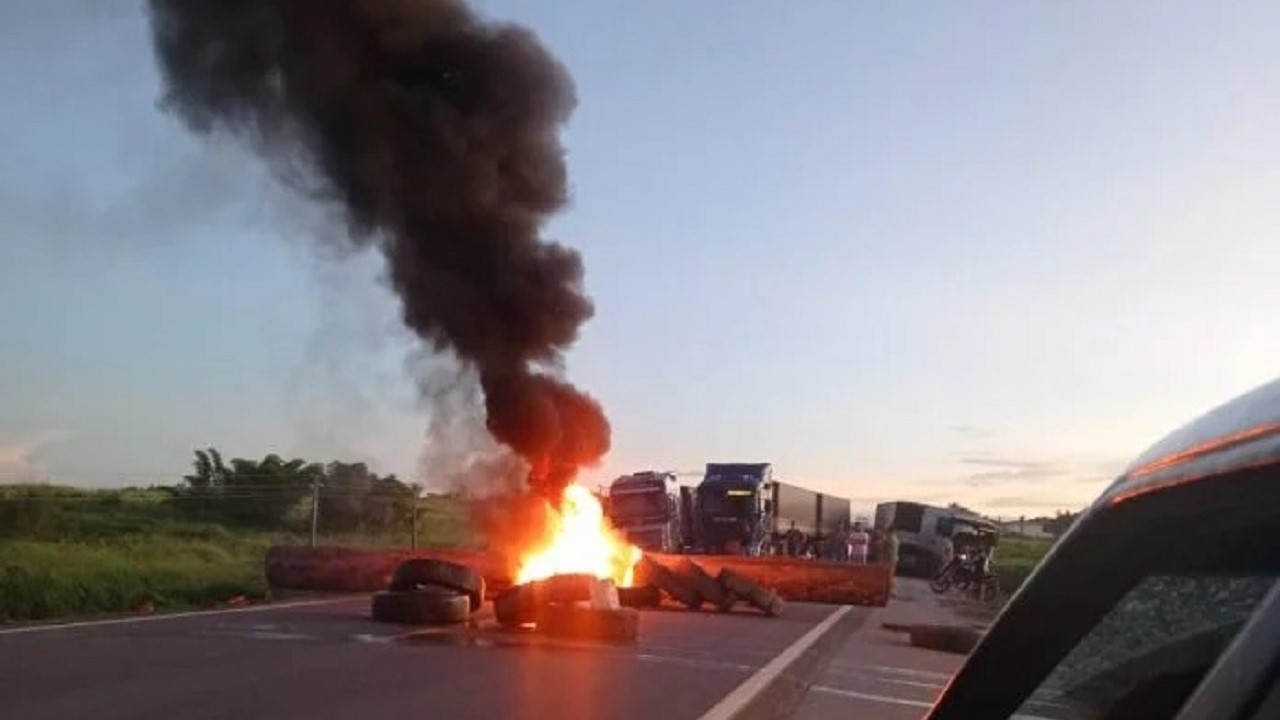 Pará registra cinco pontos de bloqueio em rodovias federais