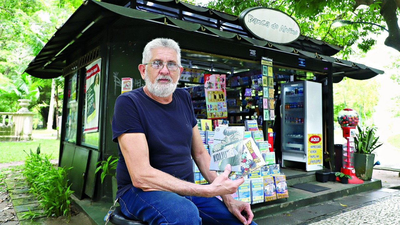 Bancas de revista se reinventam e sobrevivem ao digital