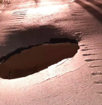 Cratera interdita rodovia que liga Barcarena e Abaetetuba