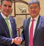 Empresa chinesa de papel demonstra interesse em abrir fábrica no Pará: ‘gerar emprego’, diz Helder