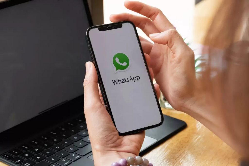 Modo Segredo: WhatsApp lança recurso para inserir senha em conversas específicas