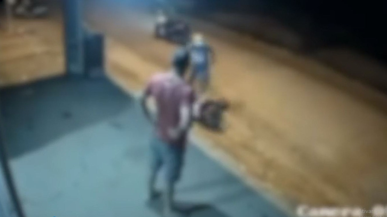 Mulher é arrastada pelos cabelos e espancada no sul do Pará