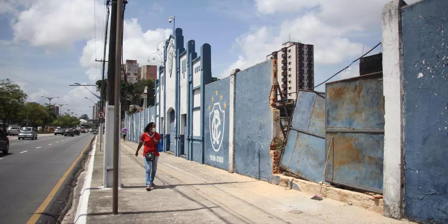 Remo rompe com empresa que explorava o Carrossel e presidente negocia novas parcerias para o local