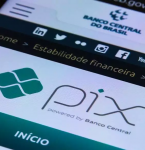 O PIX vai ser pago? Caixa vai cobrar taxa para transferência de pessoa jurídica;