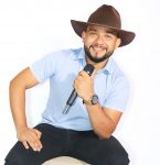 Elton estourado volta a Primavera e em grande estilo para abrir show de Zé Vaqueiro