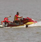 Naufrágio Combu: bombeiros retomam as buscas nesta segunda-feira (10)