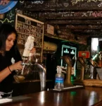 Hoje é o dia internacional da cerveja;