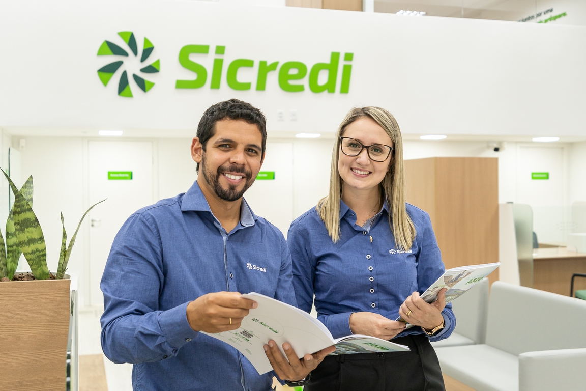 Sicredi alcança a marca de 9 milhões de associados e estima abrir mais de 400 novas agências em dois anos