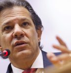 Brasil deve terminar o ano melhor do que estimado por projeções