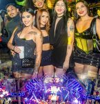 Jsom, a Fênix do Marajó, encanta multidão na abertura da 39ª Festa do Mingau em Nova Timboteua