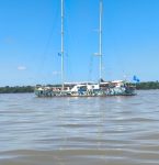 Criminosos armados rendem estrangeiros em veleiro internacional ancorado na orla de Belém