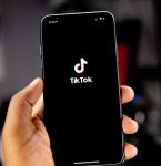 TikTok lança concurso para revelar novos autores com grandes editoras