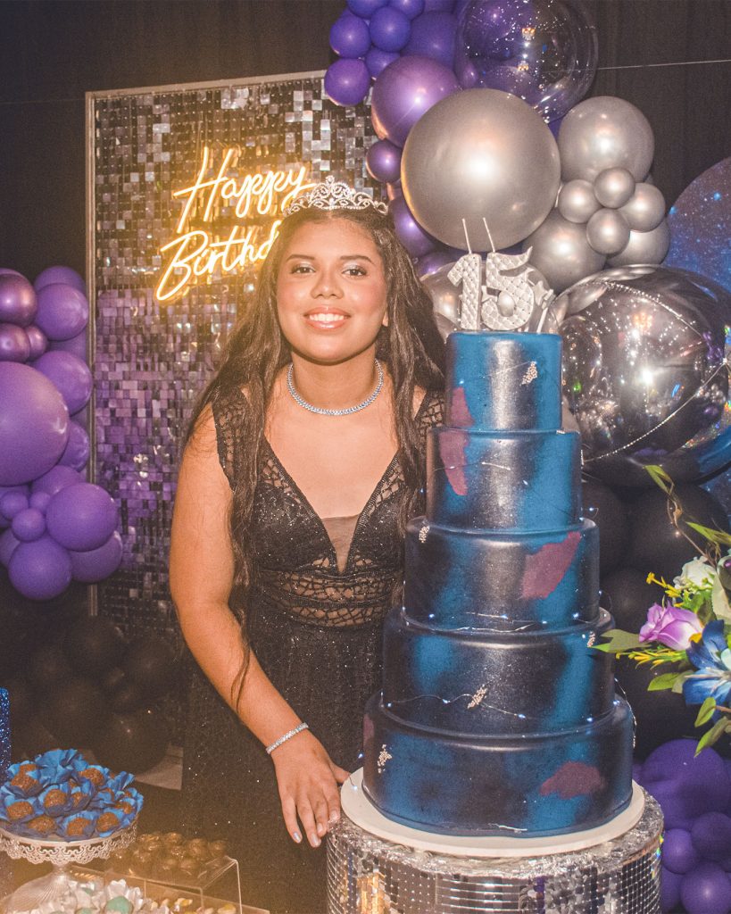 aniversário de 15 anos de Sofia de Cássia em Nova Timboteua