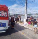 Mulher morre e homem fica ferido após colisão de motocicleta com poste, em Belém