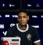 Às vésperas da estreia no Parazão, Remo apresenta o zagueiro Thalisson