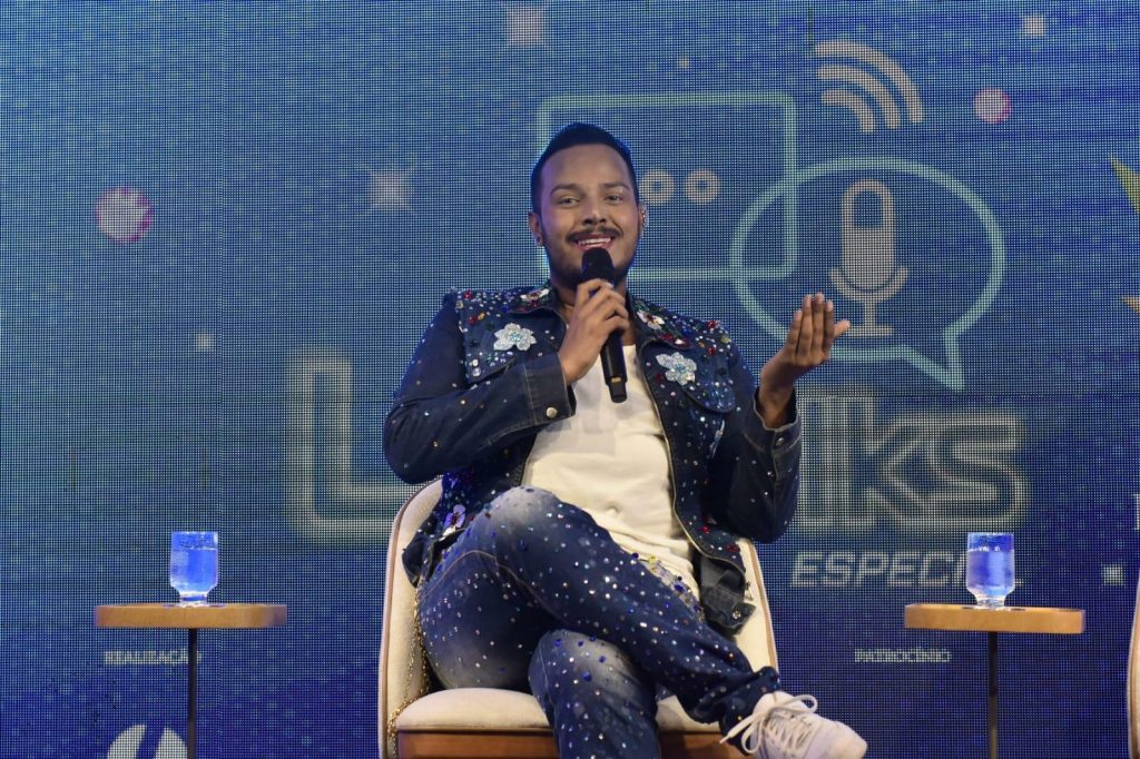 LibTalks: Luiz Urbano alerta para exageros nas fantasias do Rainha das Rainhas