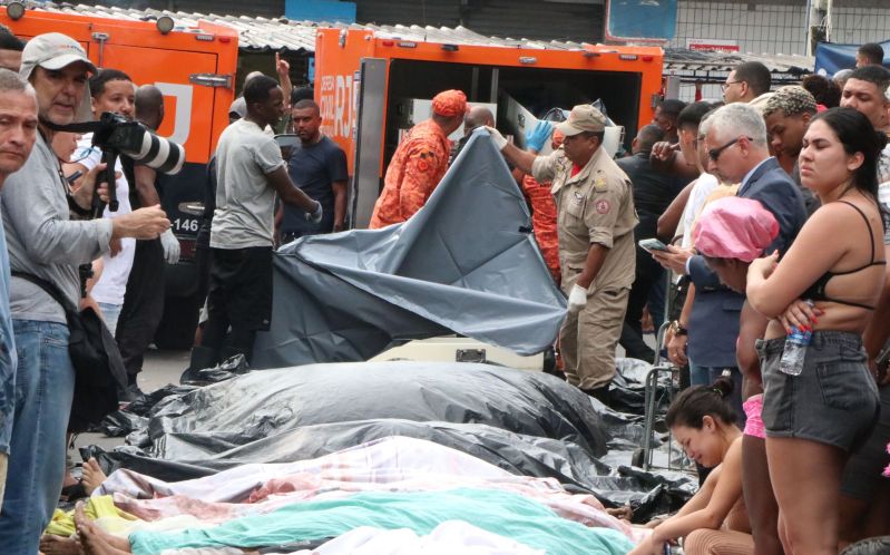 Samba-enredo é um grande enunciado político, diz sociólogo