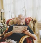 Demência em jovens é mascarada por sintomas como estresse e depressão