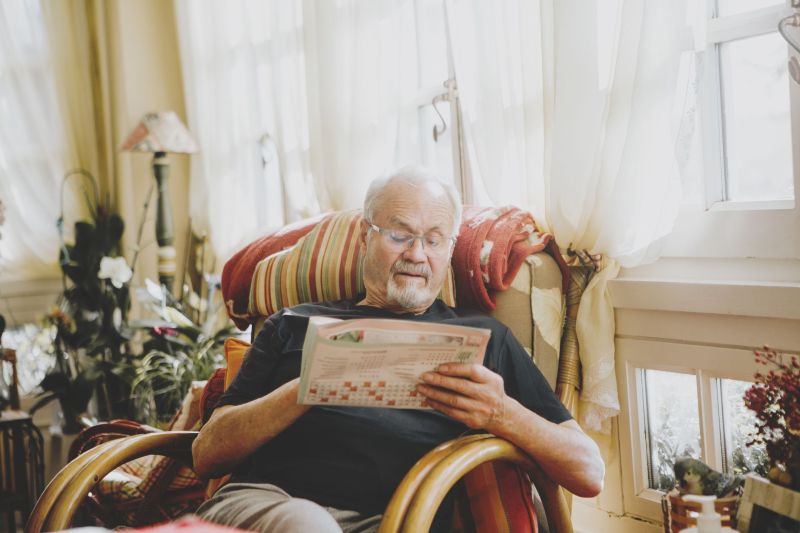 Demência em jovens é mascarada por sintomas como estresse e depressão