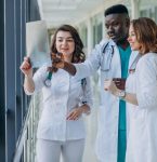 Ministério da Saúde oferta 54 vagas para médicos especialistas no Pará