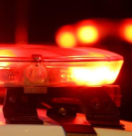 Acidente entre moto e bicicleta deixa três pessoas feridas na avenida Independência, em Ananindeua