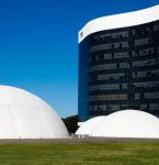 Eleições 2026: jovens que completam 18 anos entre os turnos devem votar?