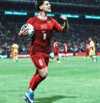 Turquia comprova favoritismo diante da Romênia e fica a um jogo de voltar à Copa após 24 anos