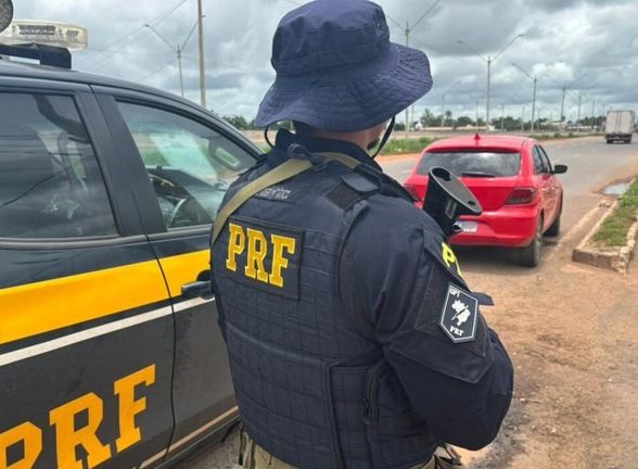 Vítima fica presa em rodas de carreta e morre em acidente na BR-316, entre Capanema e Santa Luzia do Pará