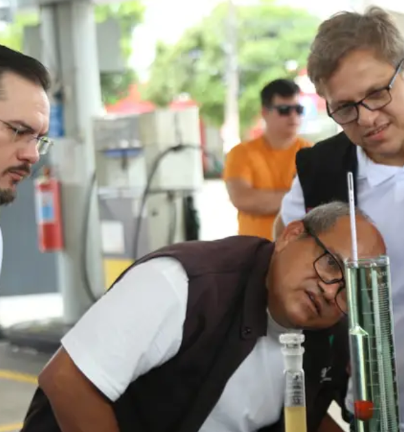 Procon fiscaliza postos de combustíveis para combater preços abusivos