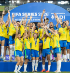 Arthur Elias exalta conquista do Brasil no Fifa Series: 'Título com grande desempenho'