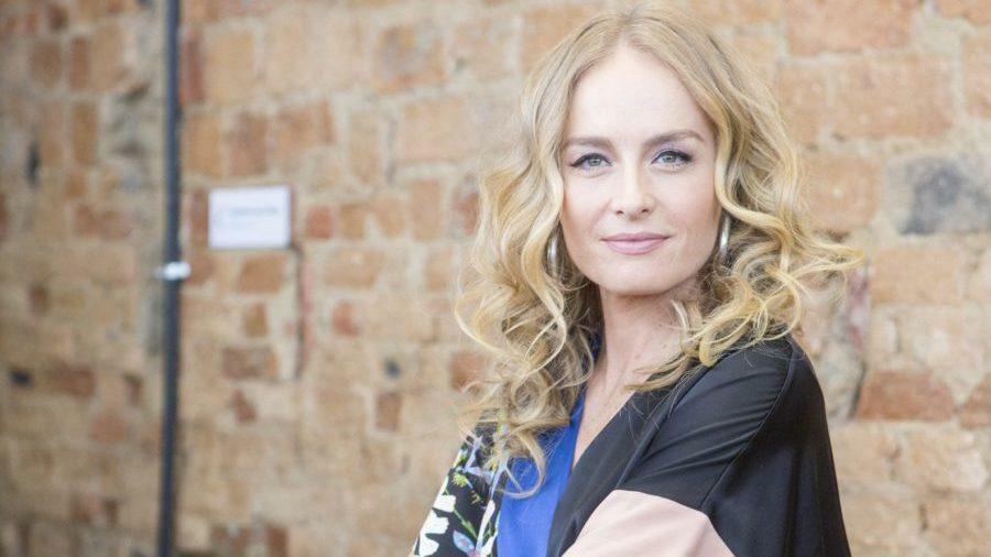 Angélica relembra colapso que a fez parar de cantar: 'Não é luxo ter um tempo para respirar'