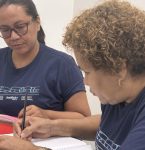 Com material gratuito e duração de quatro meses, programa de alfabetização abre inscrições