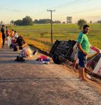 Ônibus tomba e deixa um morto e vários feridos na BR-230, próximo a São Domingos do Araguaia