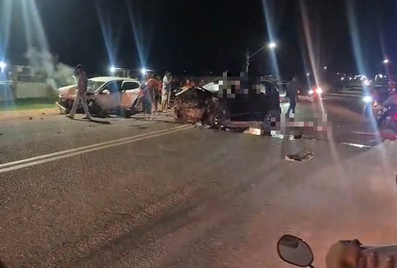 Colisão entre três veículos deixa um morto e quatro feridos na PA-140, em Quatro Bocas