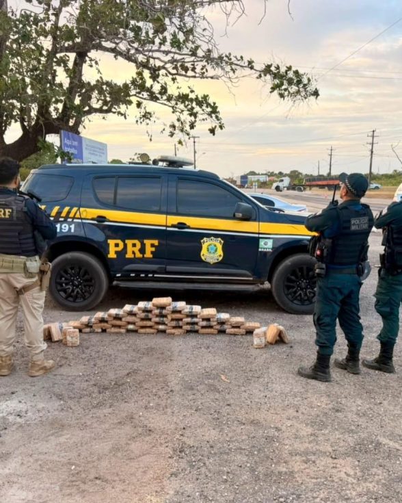 PRF e PM apreendem 44 tabletes de drogas em Capanema